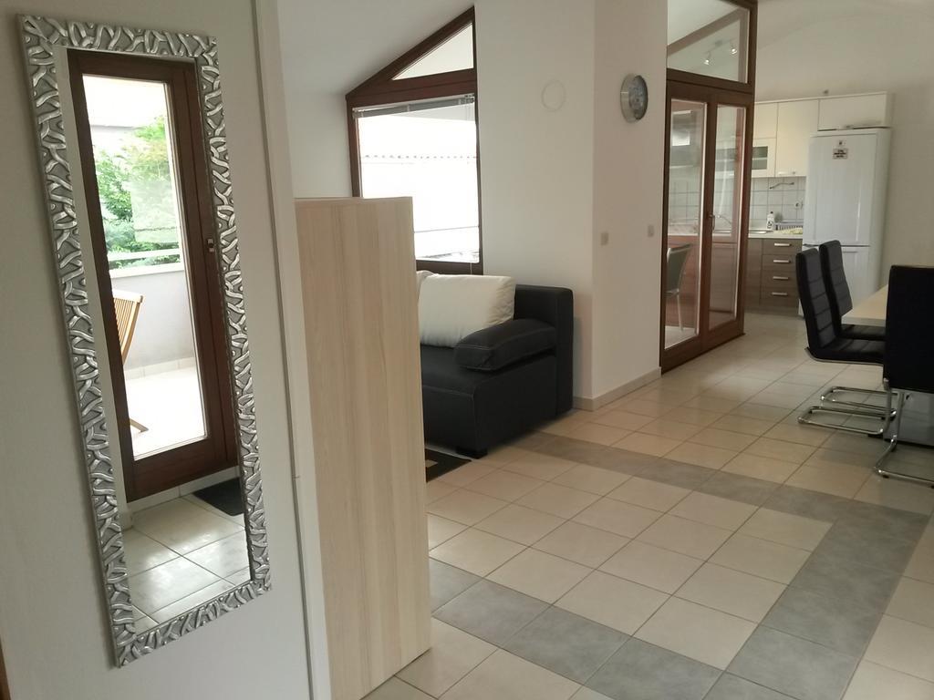 Apartmani Porat Malinska Exteriér fotografie