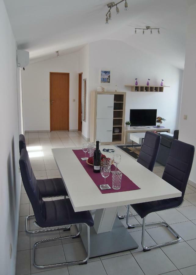 Apartmani Porat Malinska Exteriér fotografie