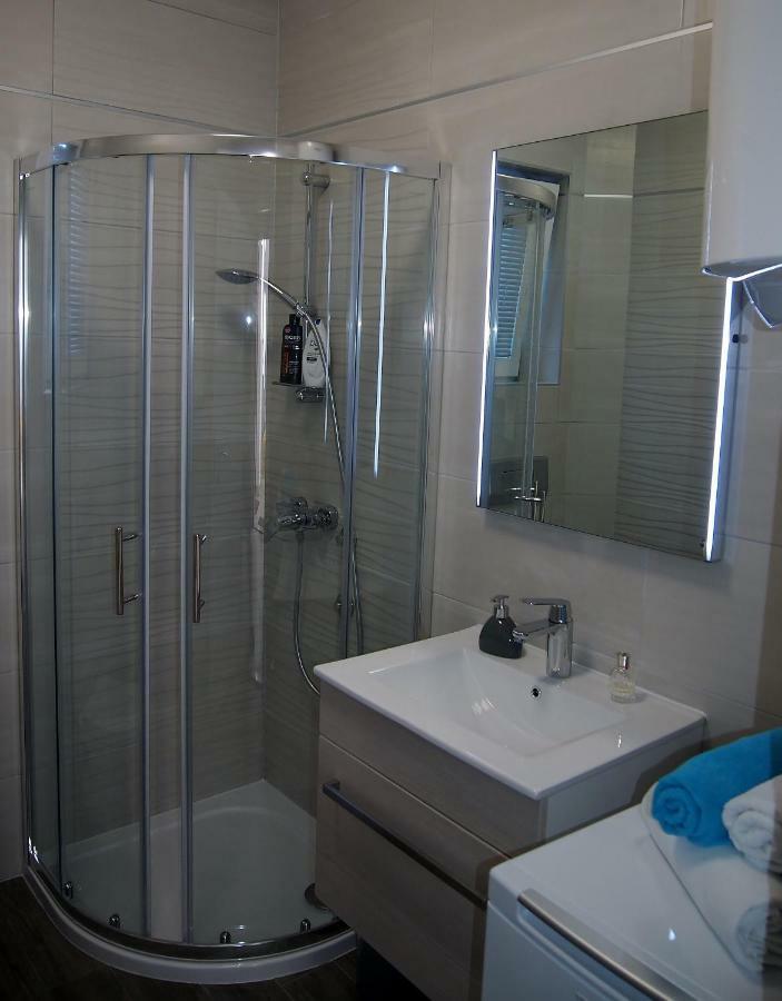 Apartmani Porat Malinska Exteriér fotografie